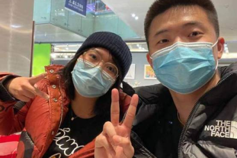 梦见穿别人的拖鞋，探索梦境背后的深层含义
