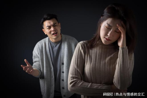 梦见两口子吵架女方一直哭哭不出声音，情感压抑与沟通障碍的梦境解析