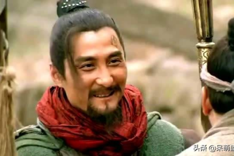 梦见自己被人追杀，梦境背后的深层含义与心理解析
