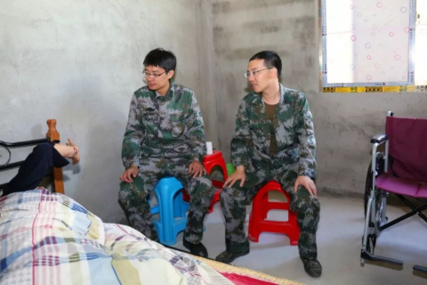 做梦梦见别人出车祸死了身体跟手脚分开了，梦境背后的深层含义与心理解析