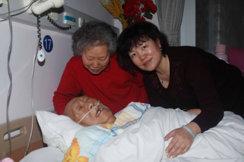 梦见被蛇咬了，潜意识中的警示与前兆解析