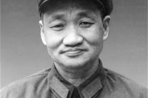 梦回往昔，泪洒思念，与已故奶奶的心灵对话