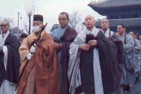 梦境启示，昨晚我梦见老婆诞下男婴，寓意深远的人生新篇章