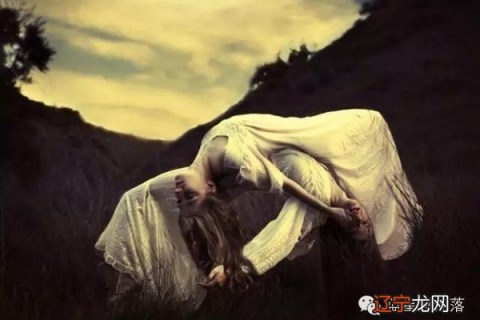 梦境的奥秘，解析梦到活人变成死人的深层含义