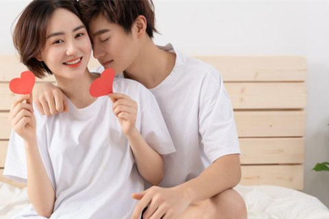 梦境中的情感纠葛，解析梦见老公与别的女人在一起的深层含义