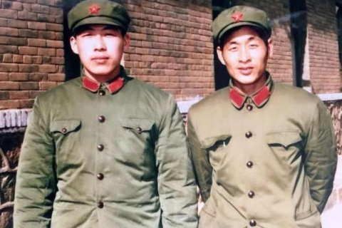 梦回军营，旧军装的遗憾与未竟的兵梦
