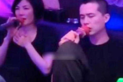 分手后的梦境，梦见猫，意味着什么？