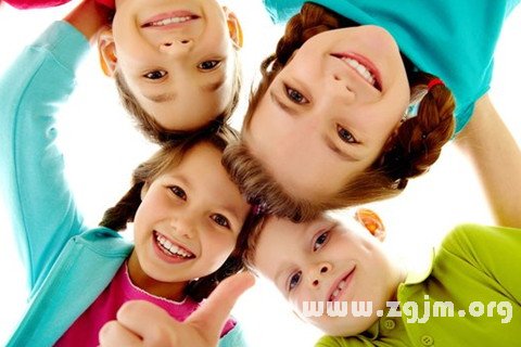 求解梦，梦到了许多小孩子，寓意与解析