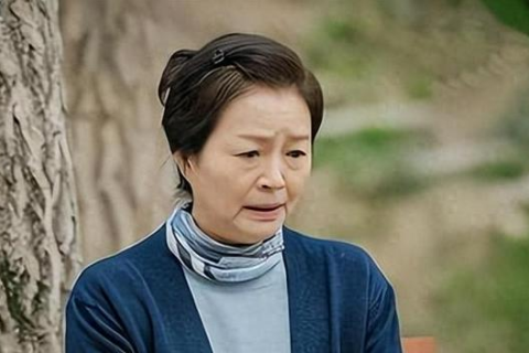 梦境的启示，解析我梦见男朋友跟他曾经喜欢过的女人在一起而不要我了的深层含义