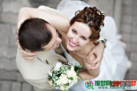 梦见男朋友是结过婚的，这是怎么一回事？
