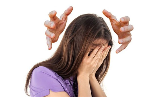 做梦梦见自己上面的牙齿掉了九颗求解，梦境背后的深层含义与心理解析