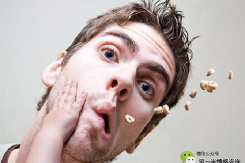 梦见嘴里的牙掉了一半，探索梦境背后的深层含义与心理解析