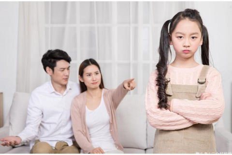 周公解梦，梦见父母争执后重归于好的深层寓意与心理解析