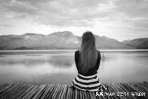梦境中的共鸣，解析梦见自己听别人讲伤心事而哭泣的深层含义