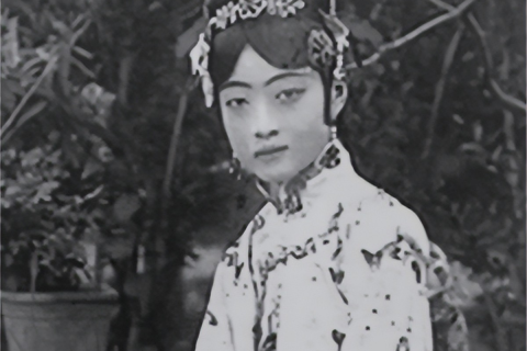 昨晚上梦见自己哭的死去活来，梦境背后的深层含义与心理解析