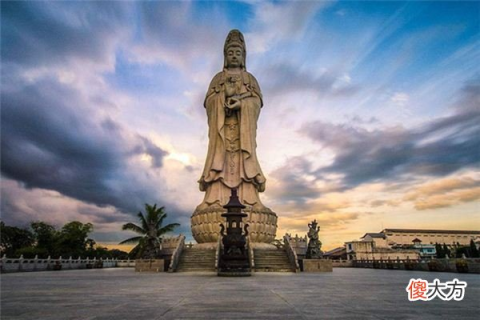 梦见自己拜观音，探寻心灵深处的宁静与信仰