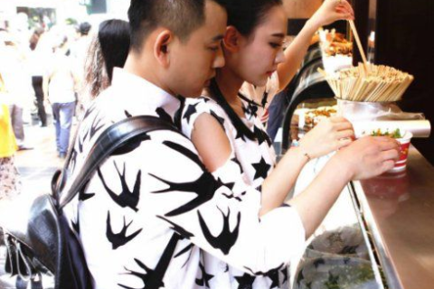 梦境中的阴影，梦见朋友开的酒店死人引发的深层解析