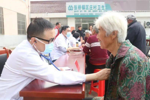 梦见家门口发大水，梦境背后的深层含义与心理解析