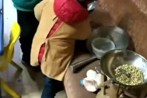 梦见自己脚后跟被狗咬破，解析梦境背后的深层含义