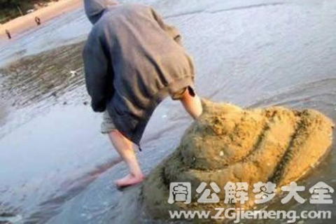 梦见自己拉屎用手抓，潜意识深处的警示与启示