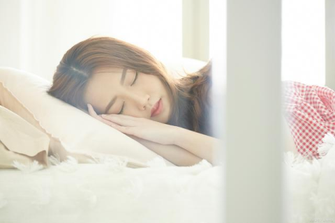 解析梦境中的情感纠葛，为何你频繁梦见前女友？