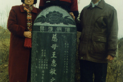 梦境的启示，解读做梦梦到妈妈死了的深层含义