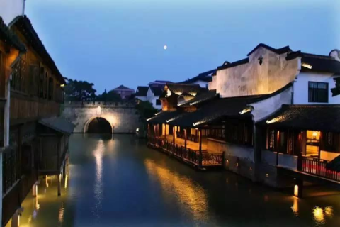梦境解析，探索清晨商场之旅的深层含义