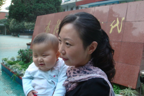 老妈去世后梦见她问房子是否收到，梦境背后的深层含义与情感解读