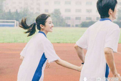 梦回校园情愫，暗恋的纸条，穿越时空的悸动