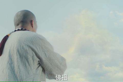 梦境启示，解析梦到家人被青蛇咬的深层含义与心理映射