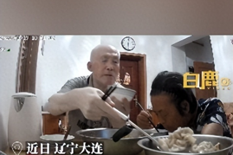 请求帮忙解梦，梦中探望已故父亲，探寻潜意识的情感与记忆