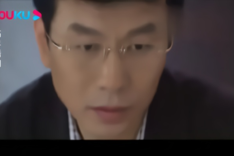 梦境的迷雾，解析经常梦见前男友与其他女性幸福走过的深层含义