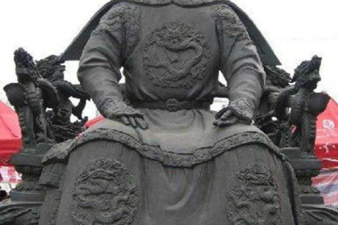 梦见自己看见龙，探索梦境中的神秘符号与深层寓意