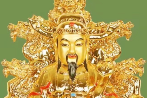 梦见给财神爷上香，预示财富与好运的降临