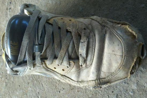 梦境解析,为何会梦到扔破鞋? 梦境解析,为何会梦到扔破鞋?