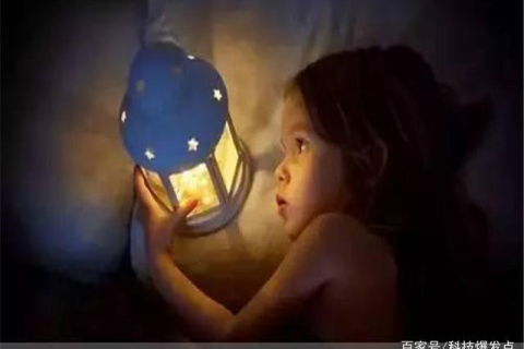 梦境交织的奇妙之夜，喜得贵女与神秘乌龟的预兆
