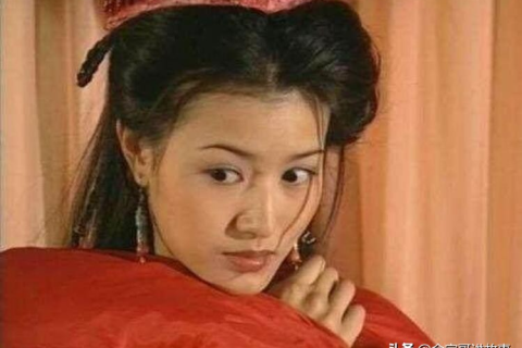 梦境交织，亲人怀抱朋友孩子之死的深层解析