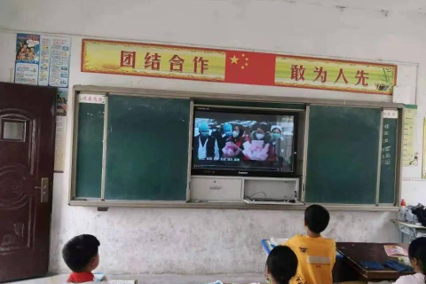 梦境启示录，梦到下牙掉了一颗没流血，在此说破愿家人平安健康