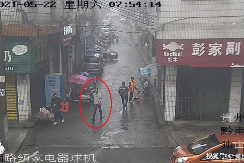 梦见女友的妈妈指责我，解读梦境中的情感纠葛与自我反思