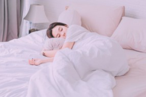 做梦梦到女朋友生孩子了，梦境背后的深层含义与解析