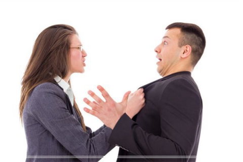 梦境解析，女人梦见牙齿大把脱落