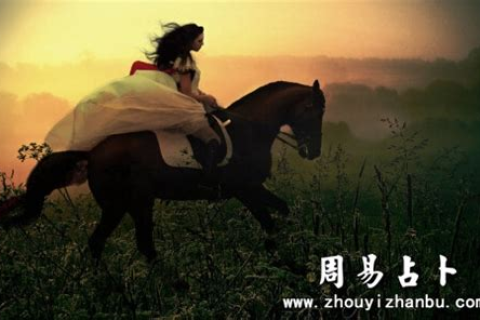 梦境交织，探索梦见多人骑一匹马的深层含义与心理解析