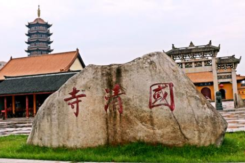 周公解梦，梦见自己烧香，寓意深远的心灵启示