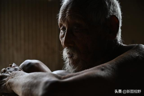 梦见死去的爷爷复活了然后又死了，一场关于生命与告别的梦境解析