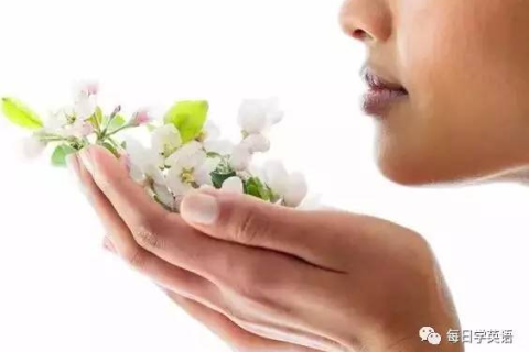 梦见拉屎粘身上，梦境背后的深层含义与解析