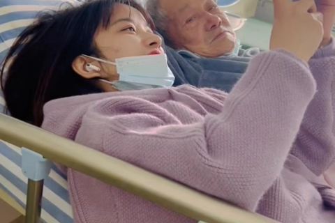 经常做梦梦到去世的爷爷，梦境背后的情感与记忆