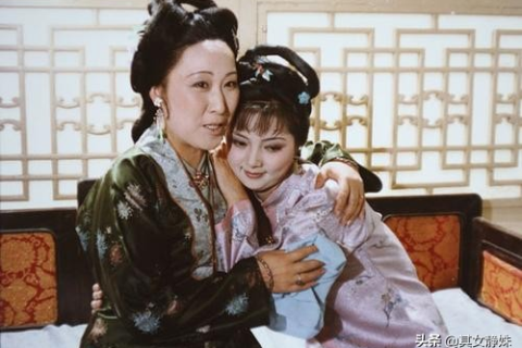 我为何总是梦见我过世的外婆？