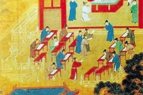 梦到一个与我交情不深男生表白，梦境解析与情感导航