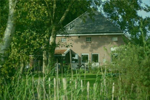 解析梦境中的房屋维修,为何老梦见租住的房子摇摇欲坠? 解析梦境中的房屋维修,为何老梦见租住的房子摇摇欲坠?