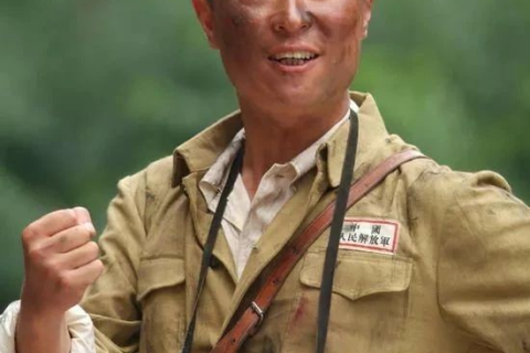 昨晚梦到自己结婚了，老公很丑矮老凶，还生个儿子，儿子也很丑